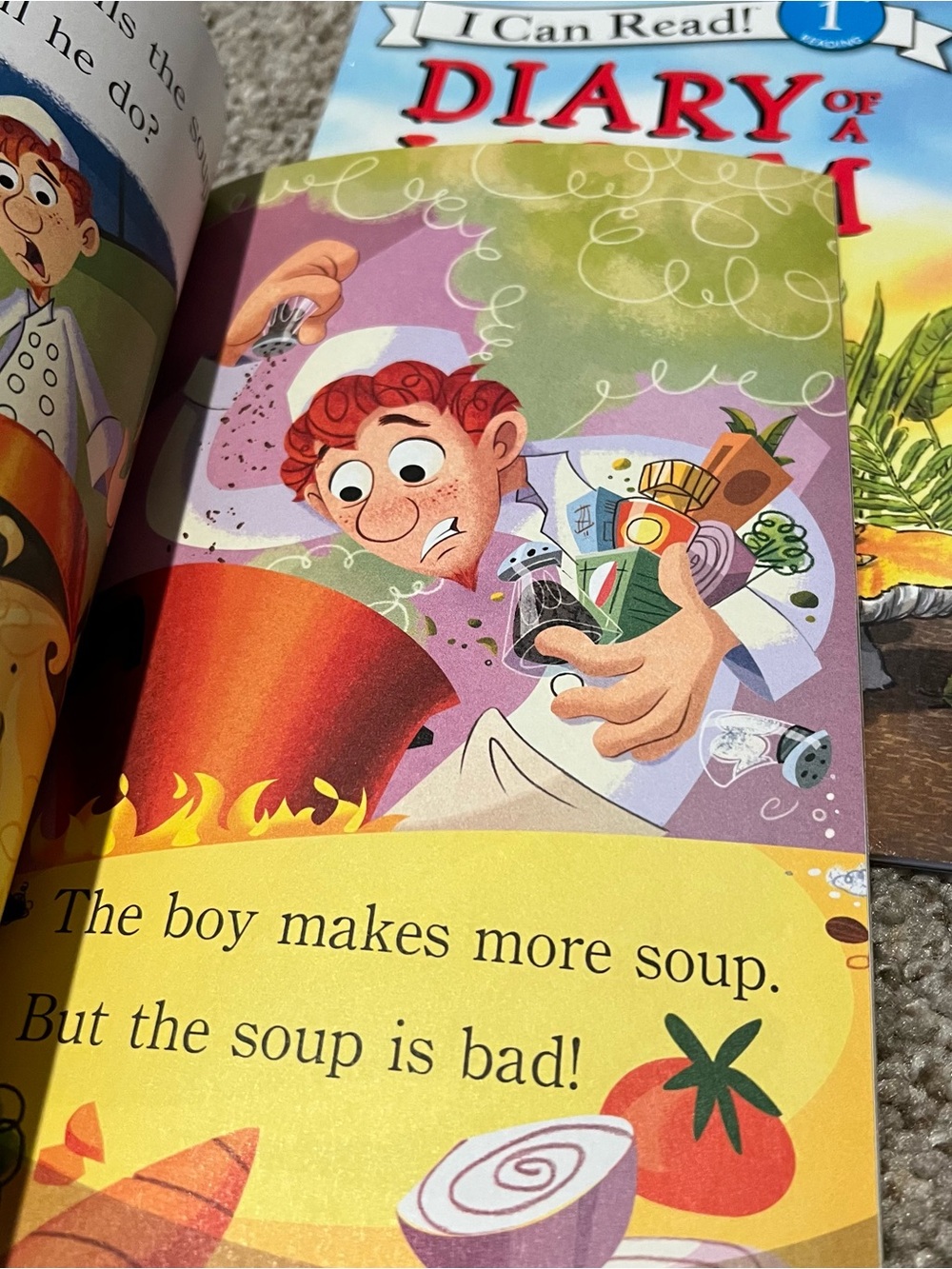 I can read Scholastic Kids Books Bundle Level 1 Splat the Cat Dairy of a Worm - Picture 3 of 12